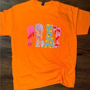 PRAY Tee